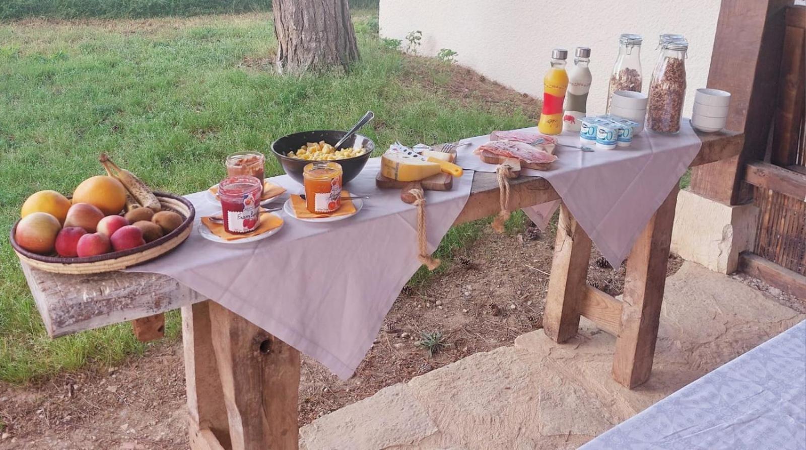 Apartamento Domaine De La Tour De Peres Ayguetinte
